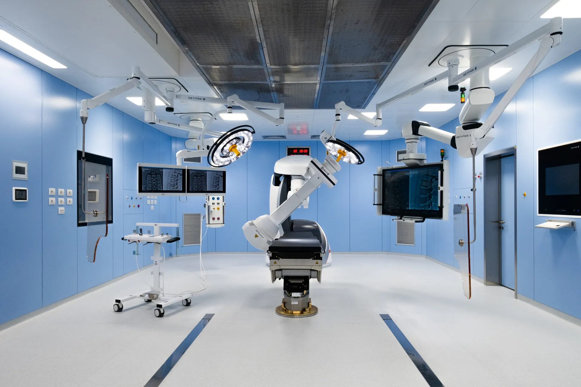 casalucihealthcare-progettazione-sala-opratoria-ospedale-di-circolo-4